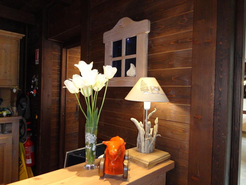 Silou Retreat Hotel Champdepraz Bagian luar foto